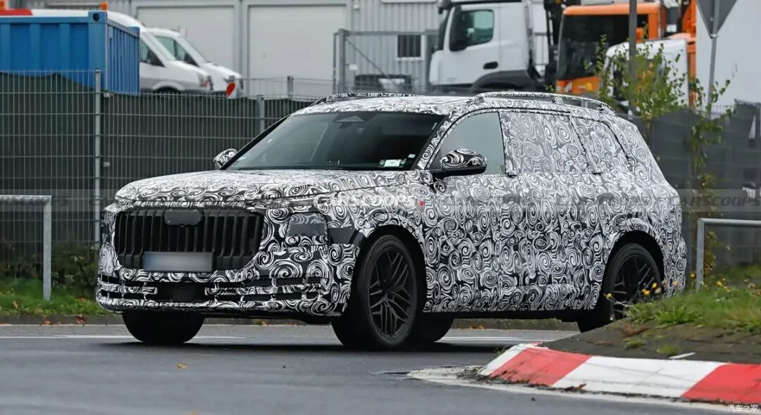 4.0T V8+48V轻混,460马力,660牛·米,全新旗舰级SUV你喜欢吗?