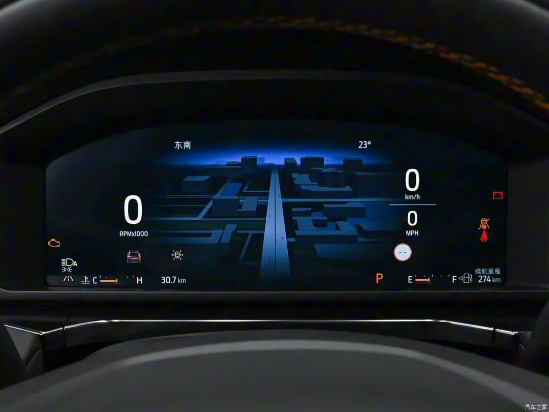 全钢底盘装甲,全地形AT胎,后备厢容积1505L,翻山越岭不在话下!