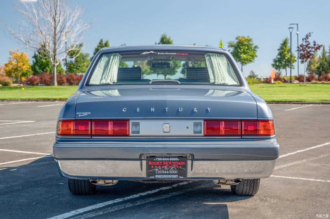 花同样的钱,你买三缸小面还是V12“劳斯莱斯”?