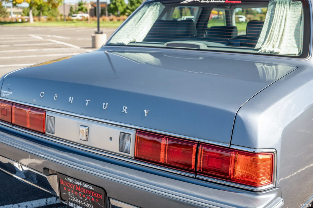 花同样的钱,你买三缸小面还是V12“劳斯莱斯”?