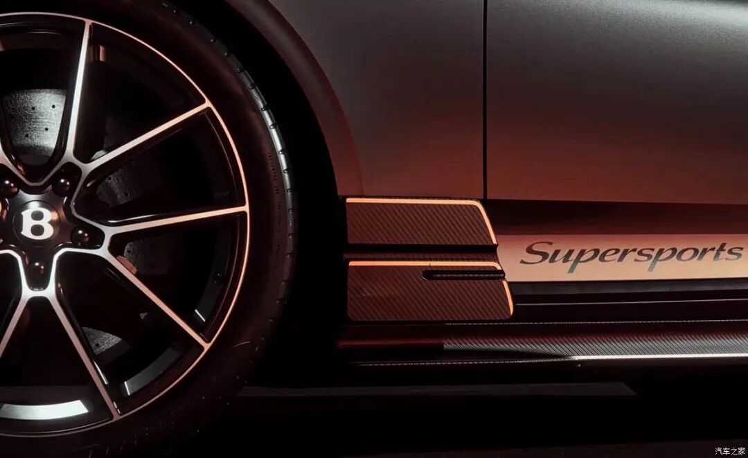 迄今为止最轻、最注重驾驶员的欧陆GT？我要喊我兄弟给我买！