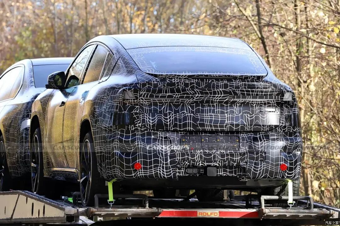 645牛·米,CLTC续航900公里,溜背造型,这台宝马你喜欢吗?