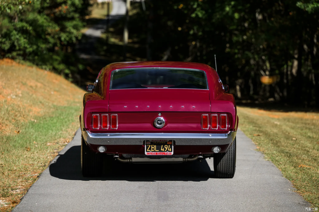 320多万都不卖?网友惊呼:大爷你这车是不错,但不能太贪啊!