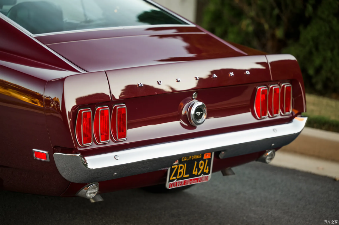 320多万都不卖?网友惊呼:大爷你这车是不错,但不能太贪啊!