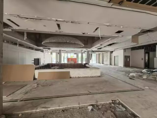 南通昔日红盘，售楼处被拍卖！