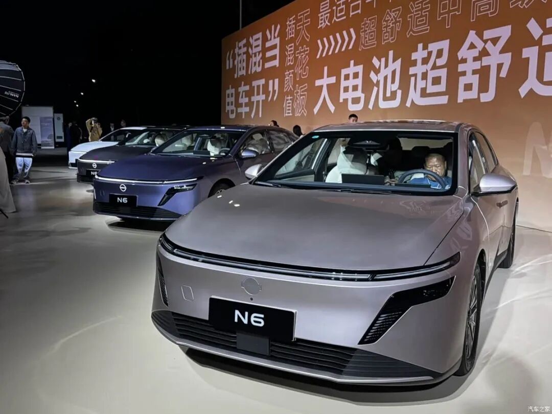 10.69万起就能买！贯穿式尾灯，小鸭尾，百公里才2个多油，又要成爆款？