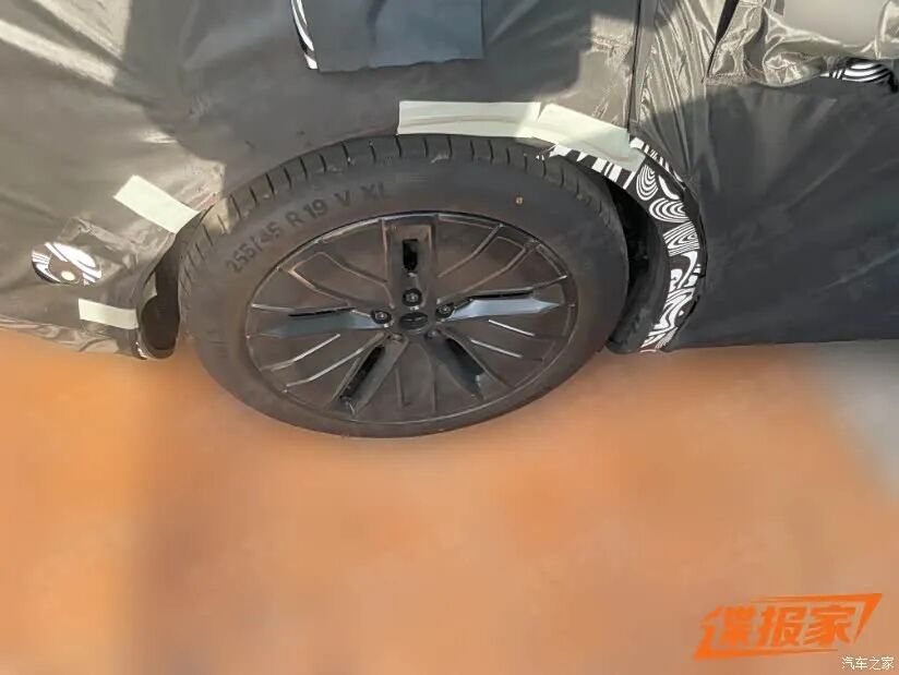 溜背造型，贯穿式尾灯，续航1615公里！要买新车的先别急！