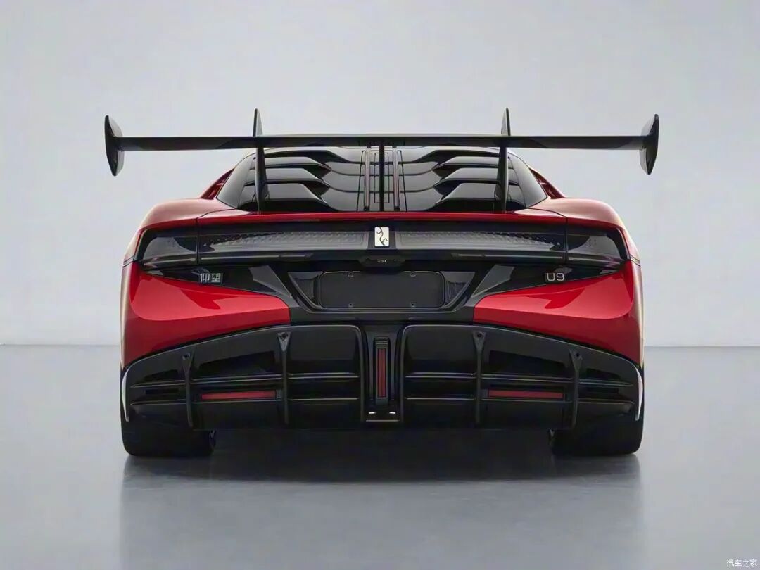 四电机3019马力!大尺寸扰流板,易四方+云辇-X,限量30台!