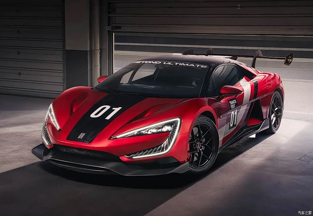 四电机3019马力！大尺寸扰流板，易四方+云辇-X，限量30台！