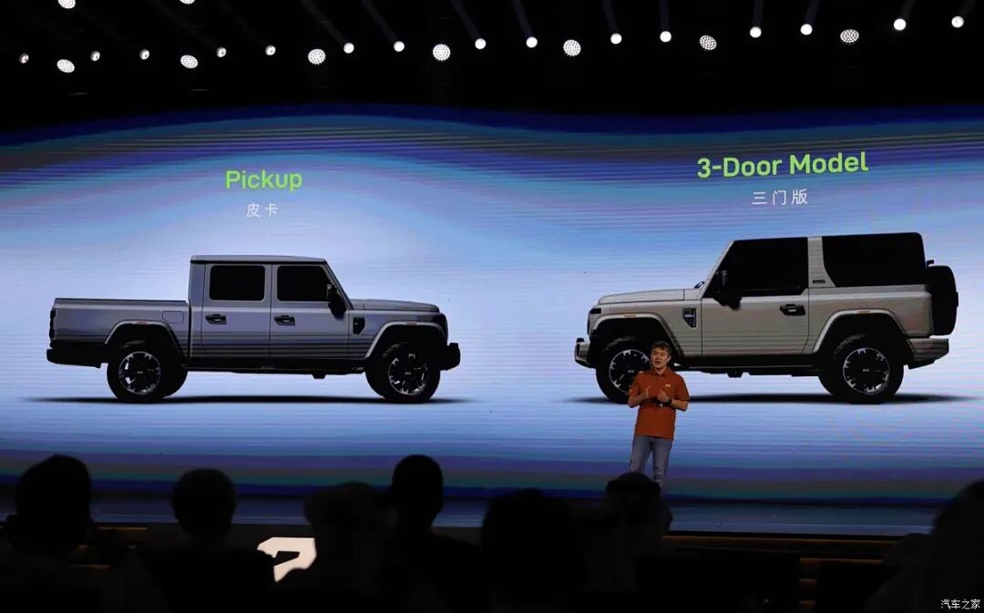 车长超5米4，轴距近3米5，212家族硬派造型，越野“角斗士”来了！