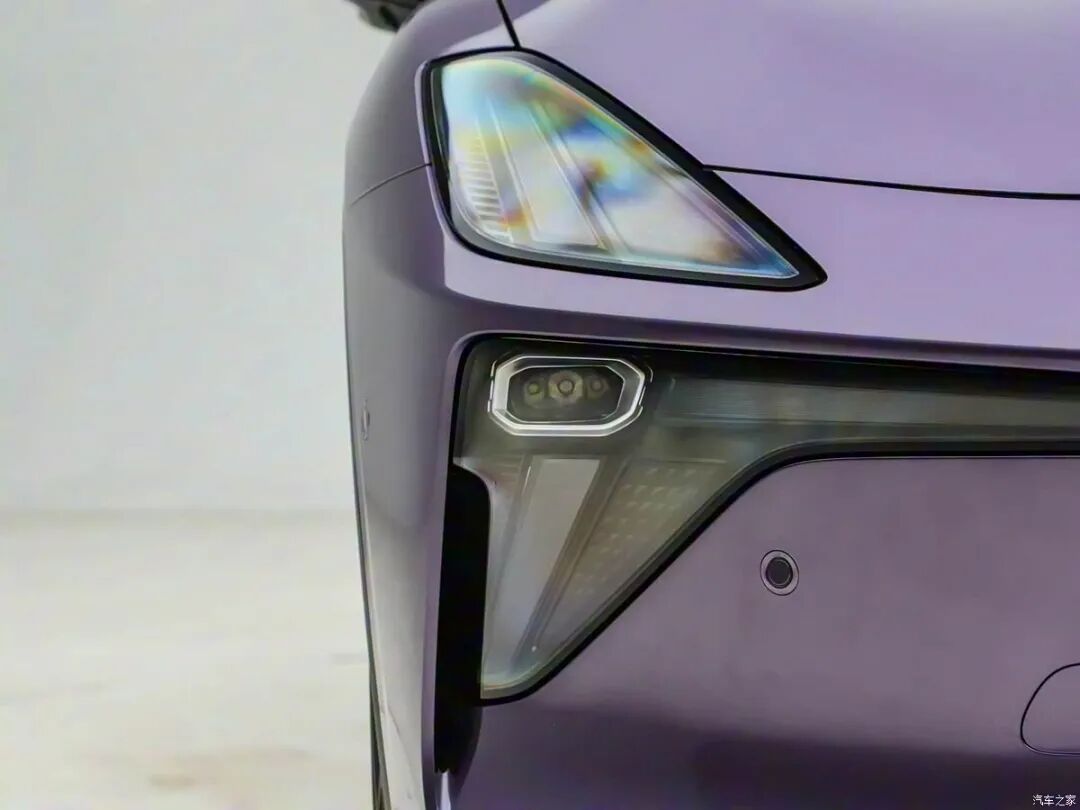 限时13.29万起!溜背造型,轴距2米9,磁流变悬架,激光雷达,256色氛围灯!黑马来了?