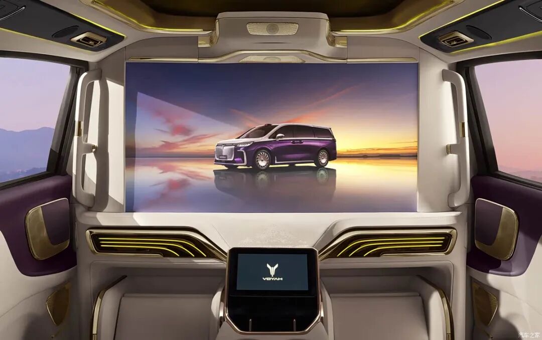 旗舰四座，全隔断独立后舱，藏品级高定雨伞，这车一坐朋友都问我是不是发财了？