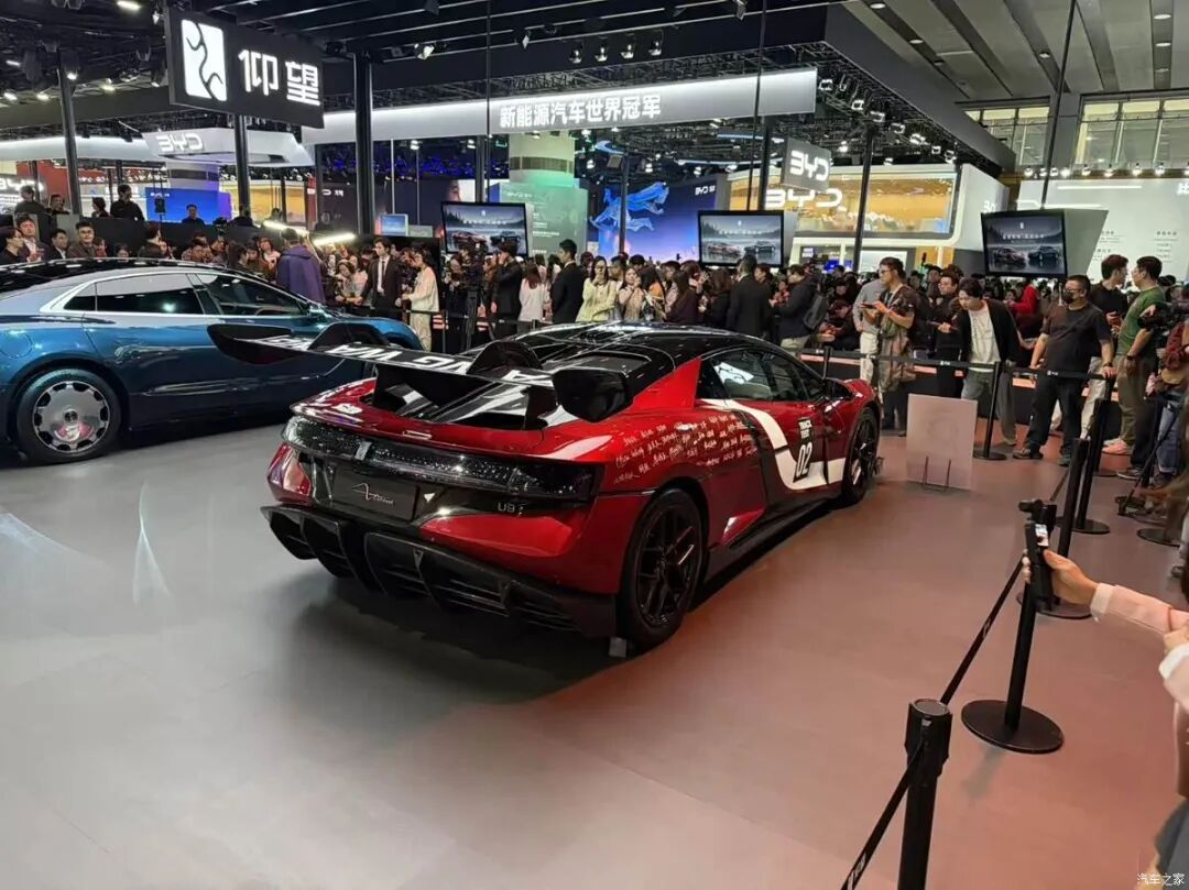 限量30台！易四方+云辇-X，比亚迪“终极战车”来了！