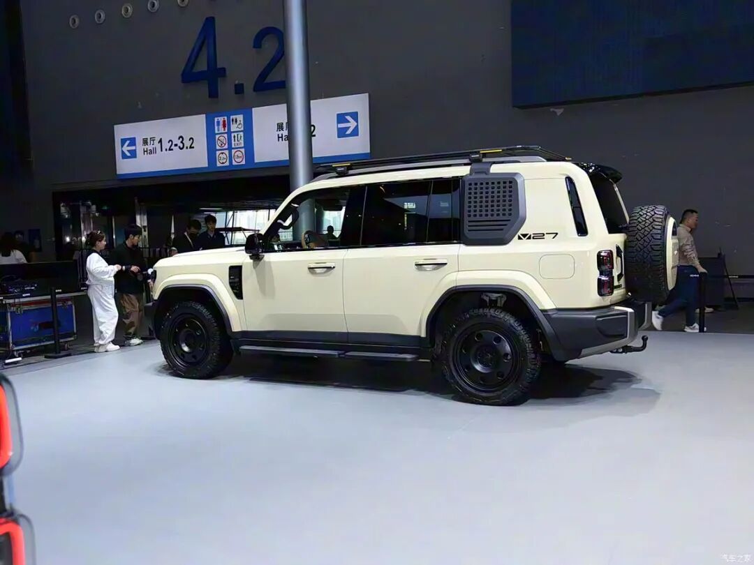 1.5T、四驱，续航里程有望突破1000公里？喜欢越野“方盒子”的看看它！