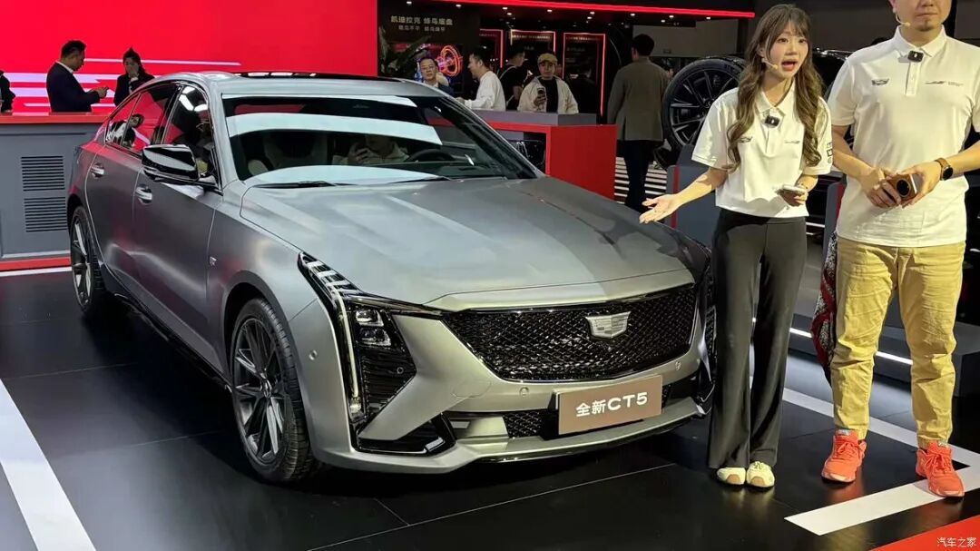 2.0T+10AT、237马力、350牛·米,飓风哑光灰这确实有点帅!