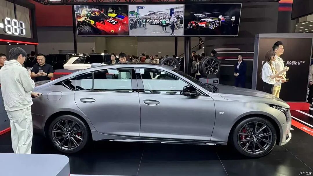 2.0T+10AT、237马力、350牛·米,飓风哑光灰这确实有点帅!