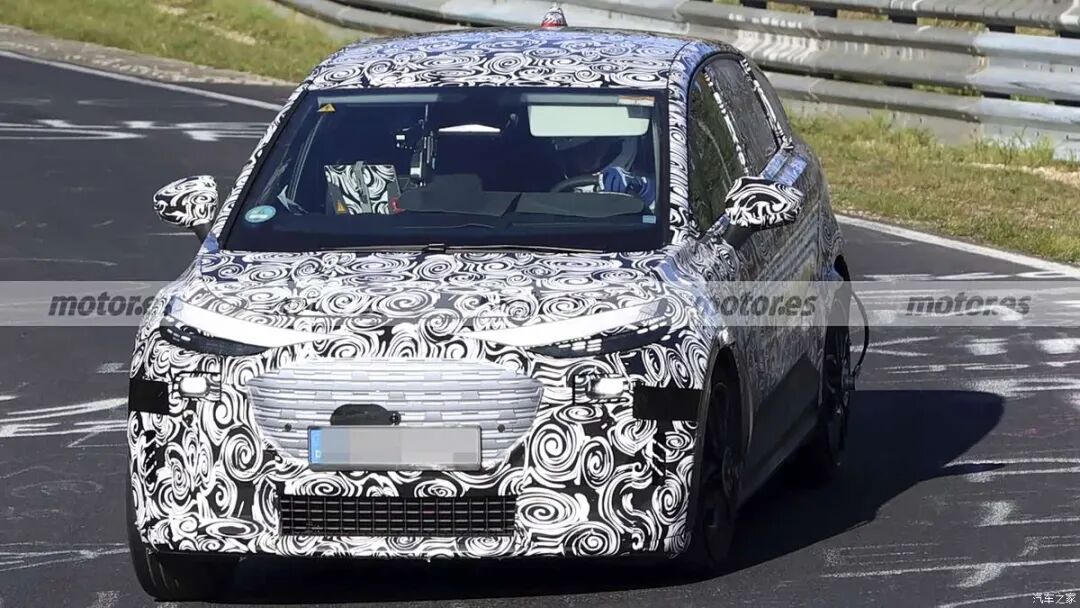 280马力、四驱，动感“面包”造型，奥迪尺寸最小SUV之一来了！