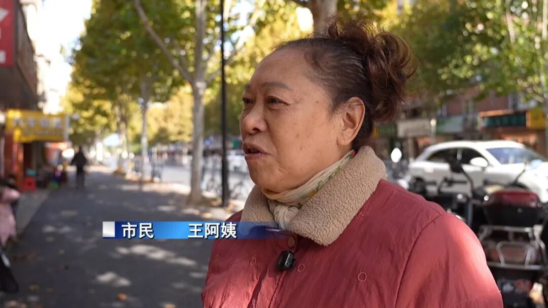 寒潮来袭，羽绒服热销