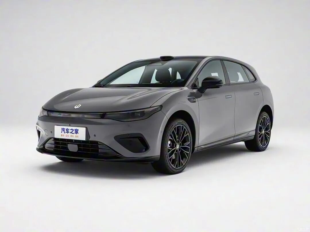 零跑用比亚迪的价格造了一台小米？Lafa5真能让零跑站上新赛道？