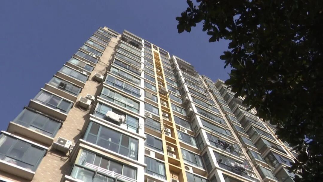 高层建筑起火往哪儿跑，记住这些能救命！