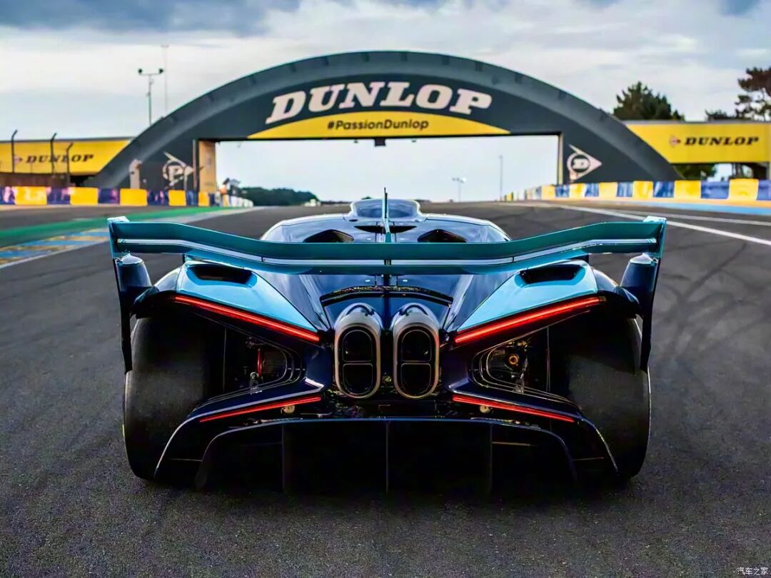 8.0T 16缸发动机，3280万人民币起售？！这是我该看的车吗？