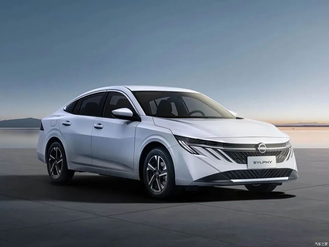 10万级大沙发+高智能,“电动天籁”大获成功,“插混轩逸”不得更火?