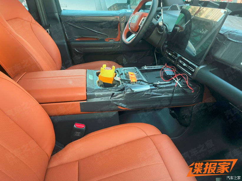 硬核配置叫板“长城炮”?2.0TD混动,喜欢硬汉越野的看看这辆!