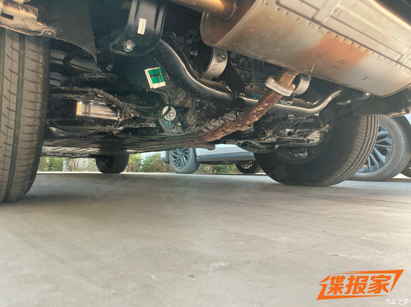 硬核配置叫板“长城炮”？2.0TD混动，喜欢硬汉越野的看看这辆！