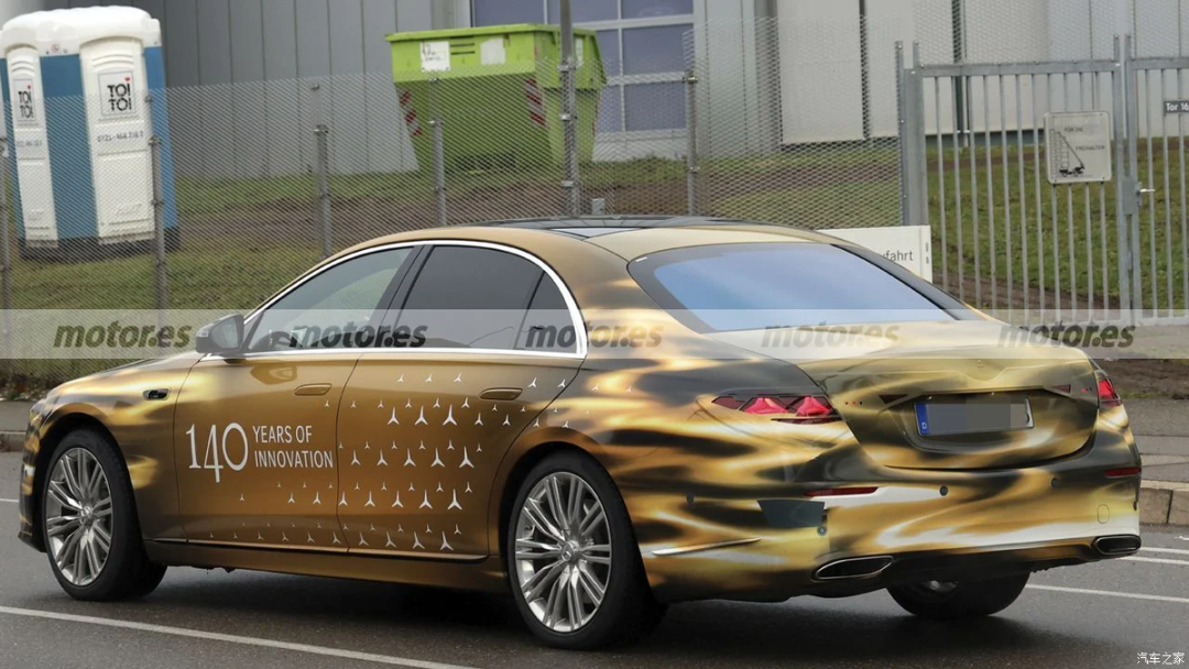 3.0T六缸,“三叉星”大灯,Hyperscreen三连屏,S级谍照曝光!