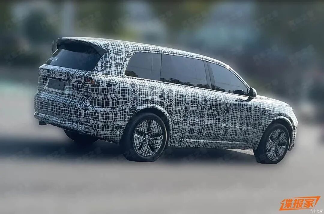 车长加长至5.3米级别?新款理想L9谍照首曝!