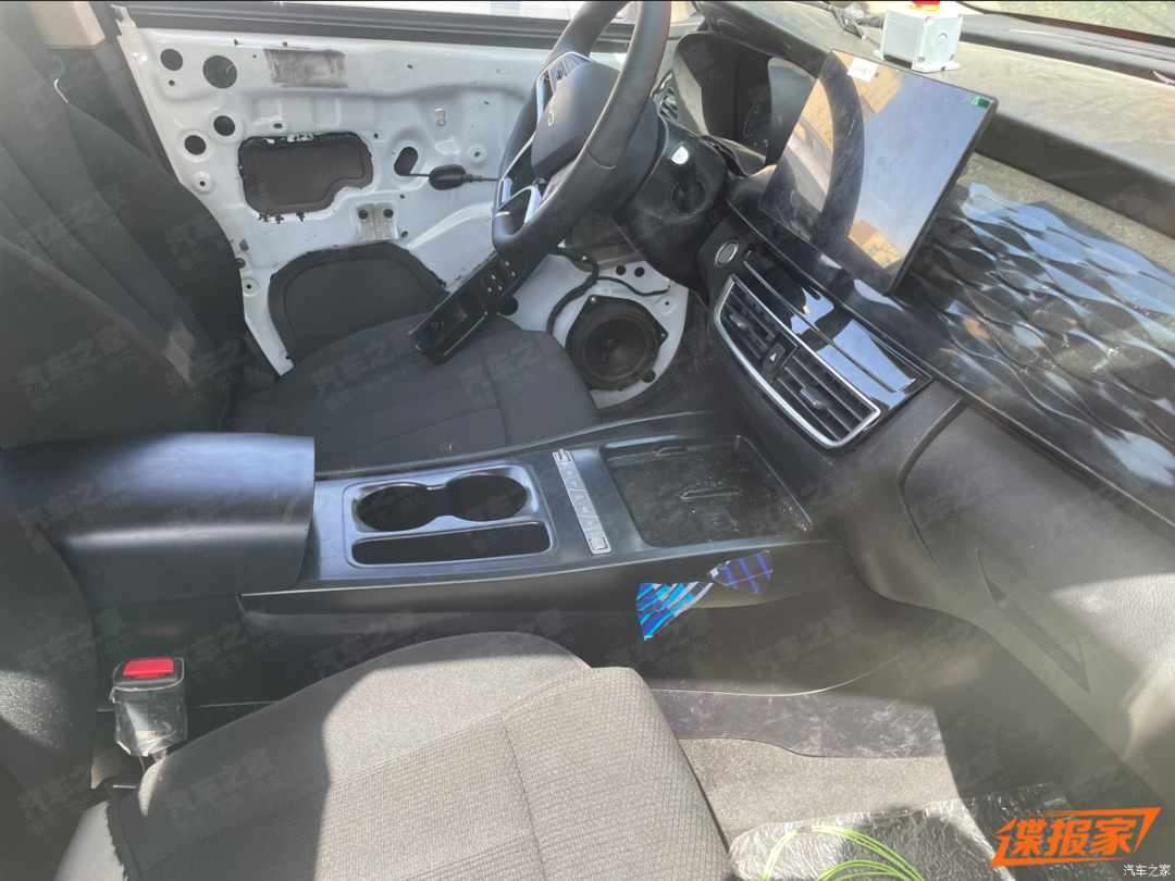 “老大哥”改款?外观+内饰终于革新,这变化你觉得咋样?