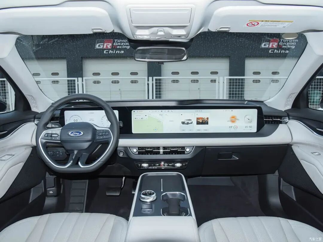 车长近5米，2.0T+8AT、408N·m，14.98万起，选它还是选海豹06 DM-i？