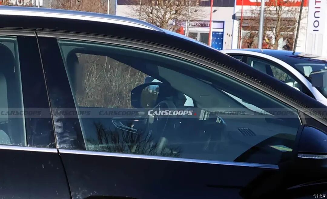 中控台环抱式设计，弧形双联屏，奥迪粉等等新车！