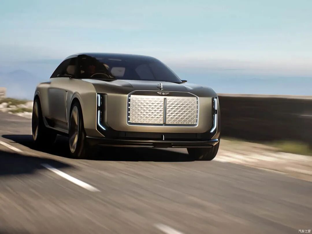 10年之后宾利再推第二款SUV！价格更低，设计更加激进？！