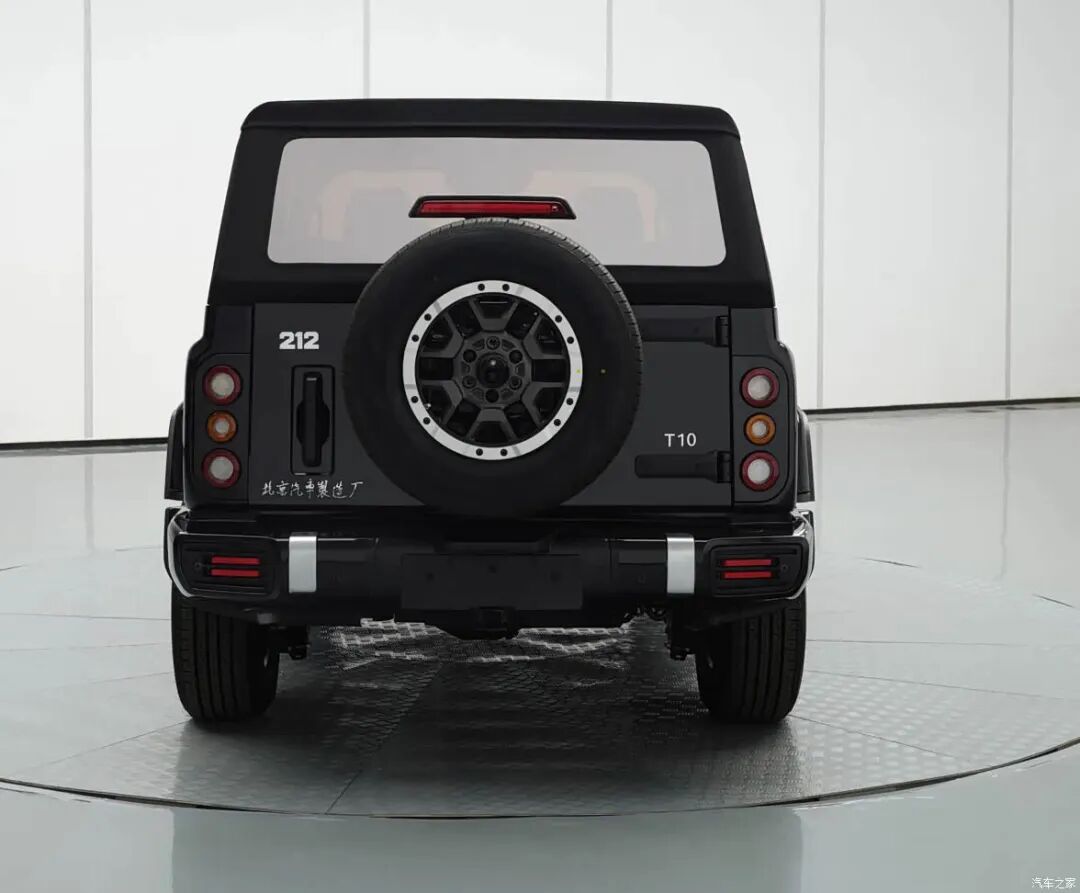可拆卸顶棚,越野能力更强?短轴212来了!