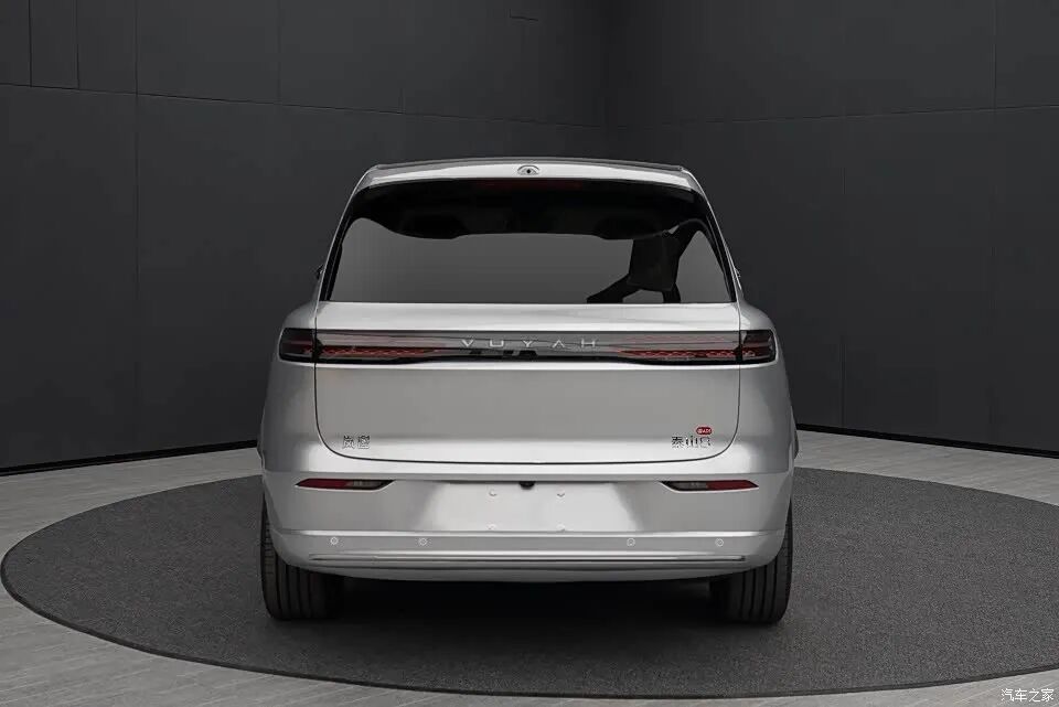 车长5米2,轴距超3米,泰山“小兄弟”来了?