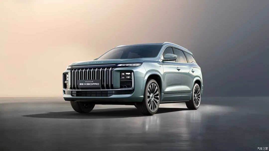 13.59万起,1.5万置换补贴,2+2+2六座布局,还有10点式SPA按摩座椅?