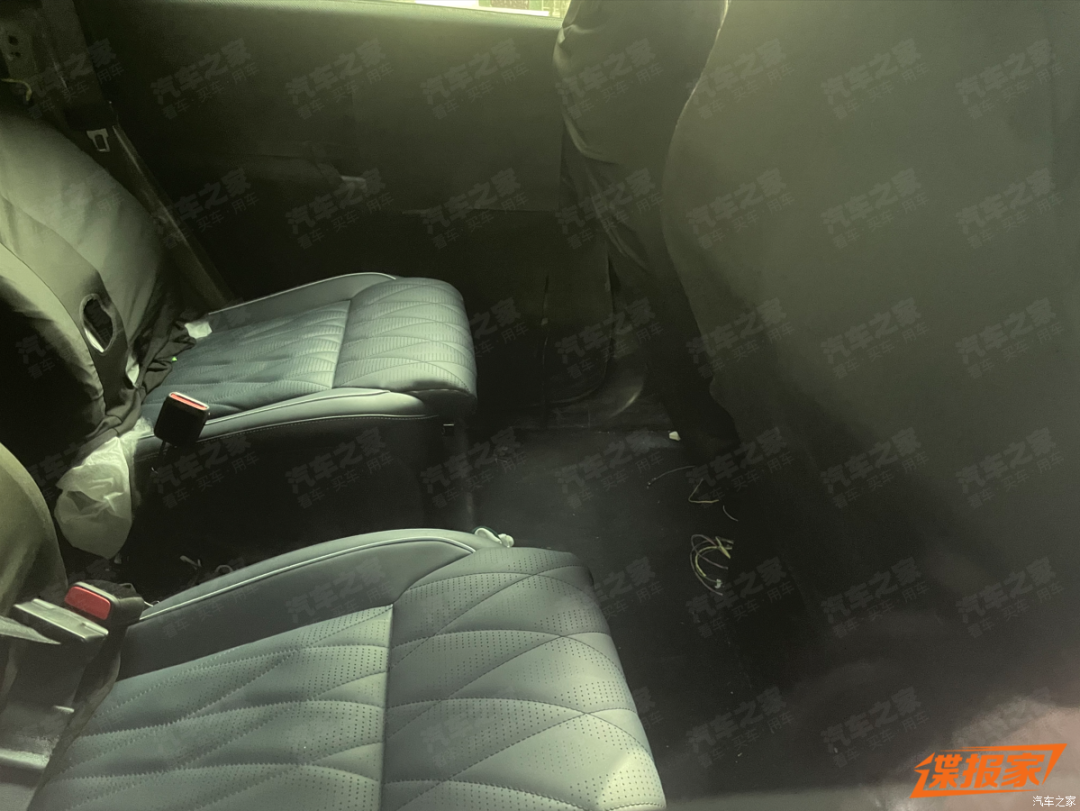 3.1秒破百,大6座SUV,直瀑式格栅,“小兄弟”来了,与9X区别很大!