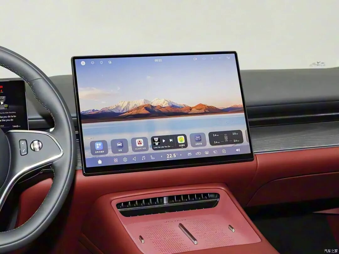 27.99万起!双色车身,续航1400km!目标直指BBA“56E”!