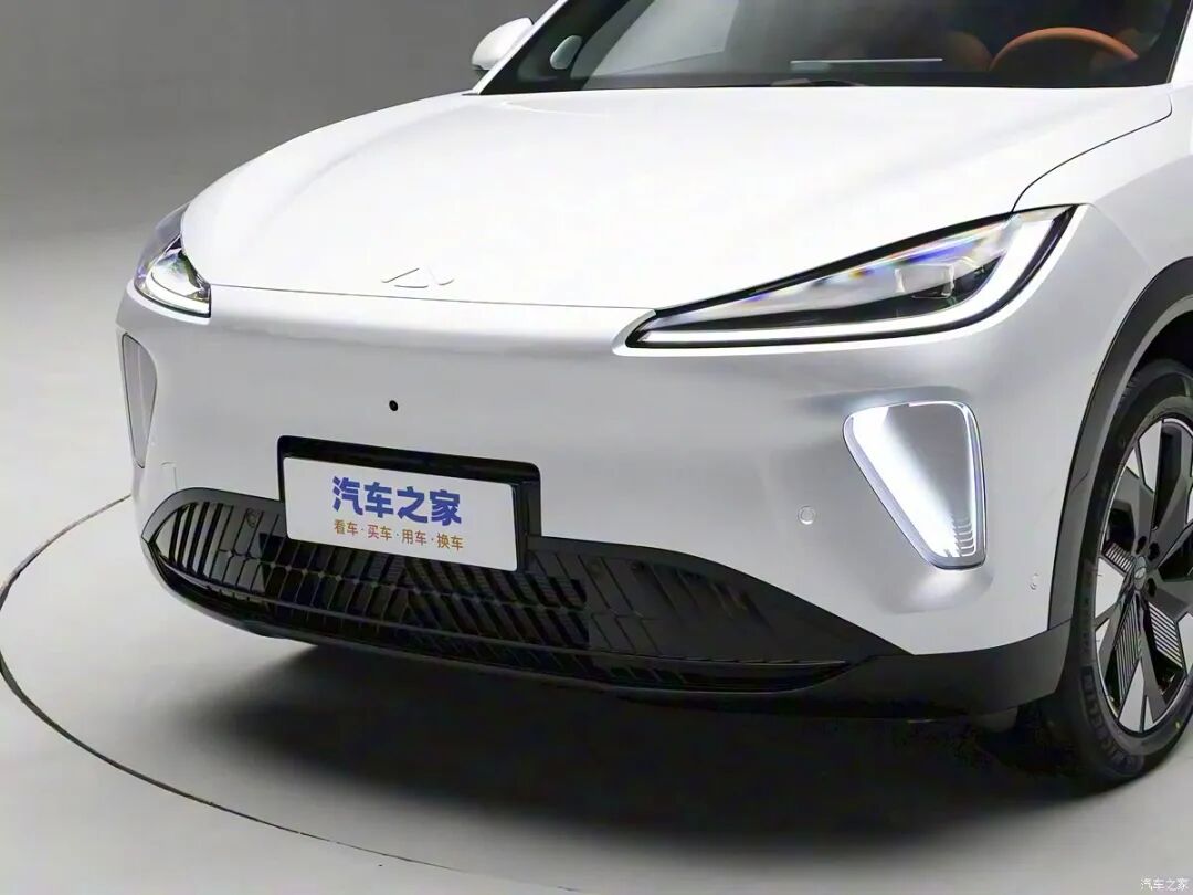 全新中型SUV!1.5T、330牛·米,车顶激光雷达,明年买车的先别急!