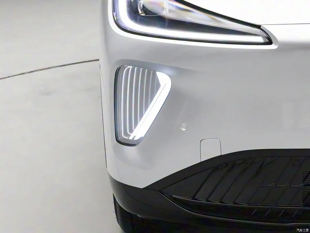 全新中型SUV!1.5T、330牛·米,车顶激光雷达,明年买车的先别急!