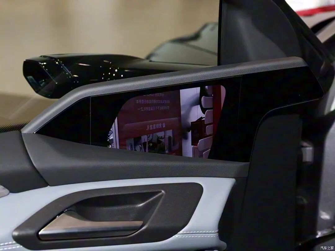 最强A6L来了!“大嘴前脸”,轴距3米多,还有20英寸轮圈!