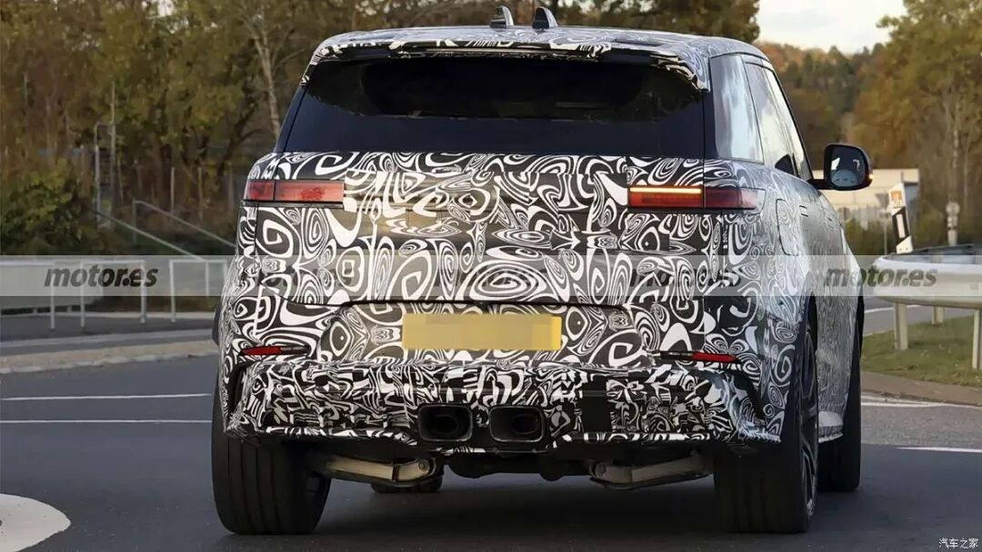 3.8秒破百,西装暴徒再进化!中置排气战力值拉满!