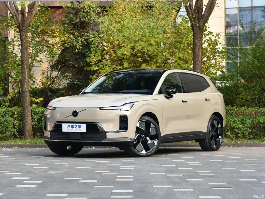 燃油车杀回来了？！11月两车销量破3万台！比小米还火？