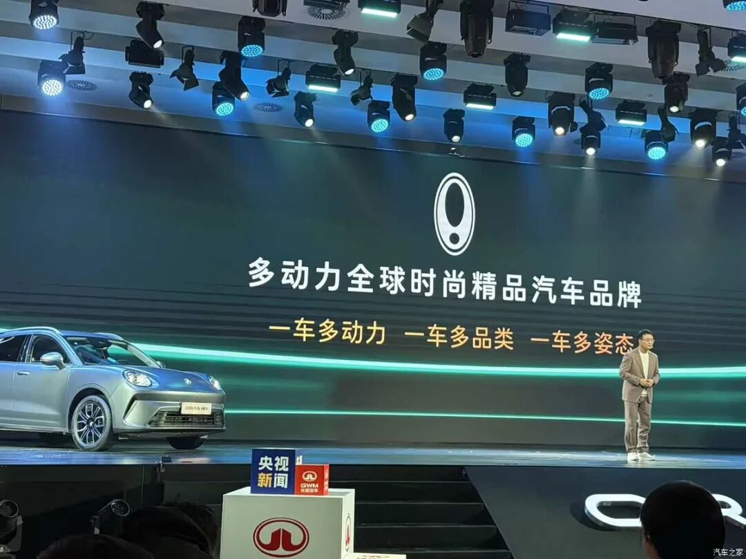 10万块买SUV,1.5T+7DCT,275牛·米,“5”字辈选手“添新丁”!选它还是选元PLUS?