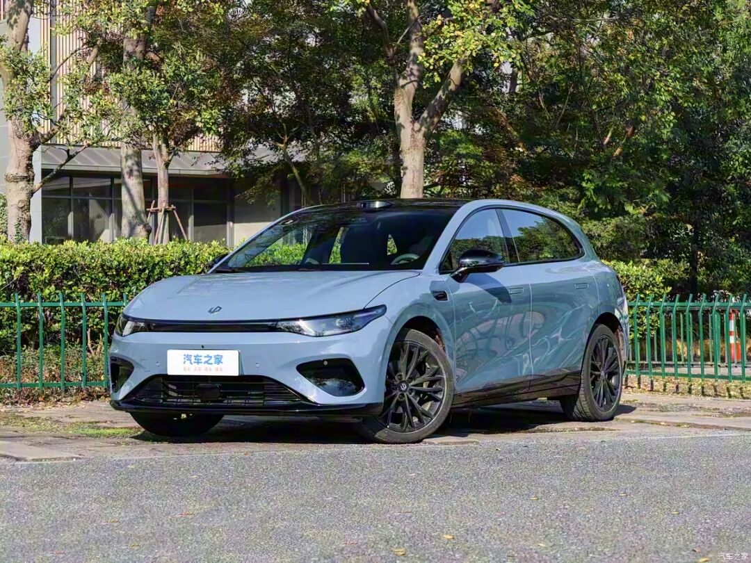 9.78万起就入手！8295芯片+激光雷达，续航里程605km！