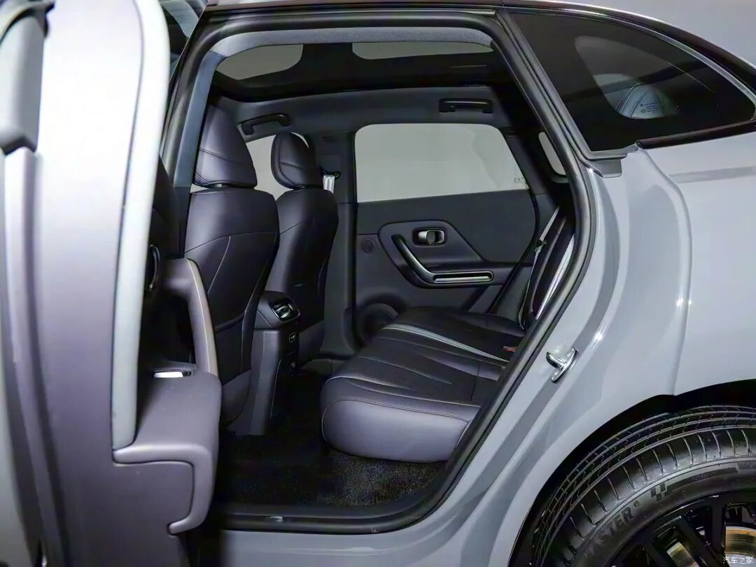 9.78万起就入手！8295芯片+激光雷达，续航里程605km！