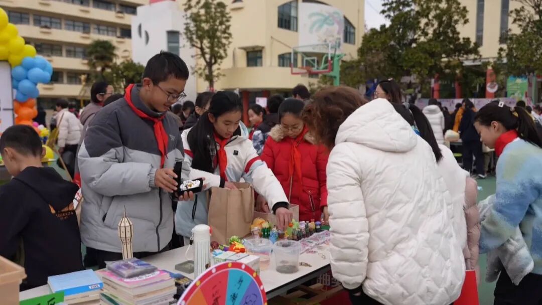 南通各校“花样”迎元旦！
