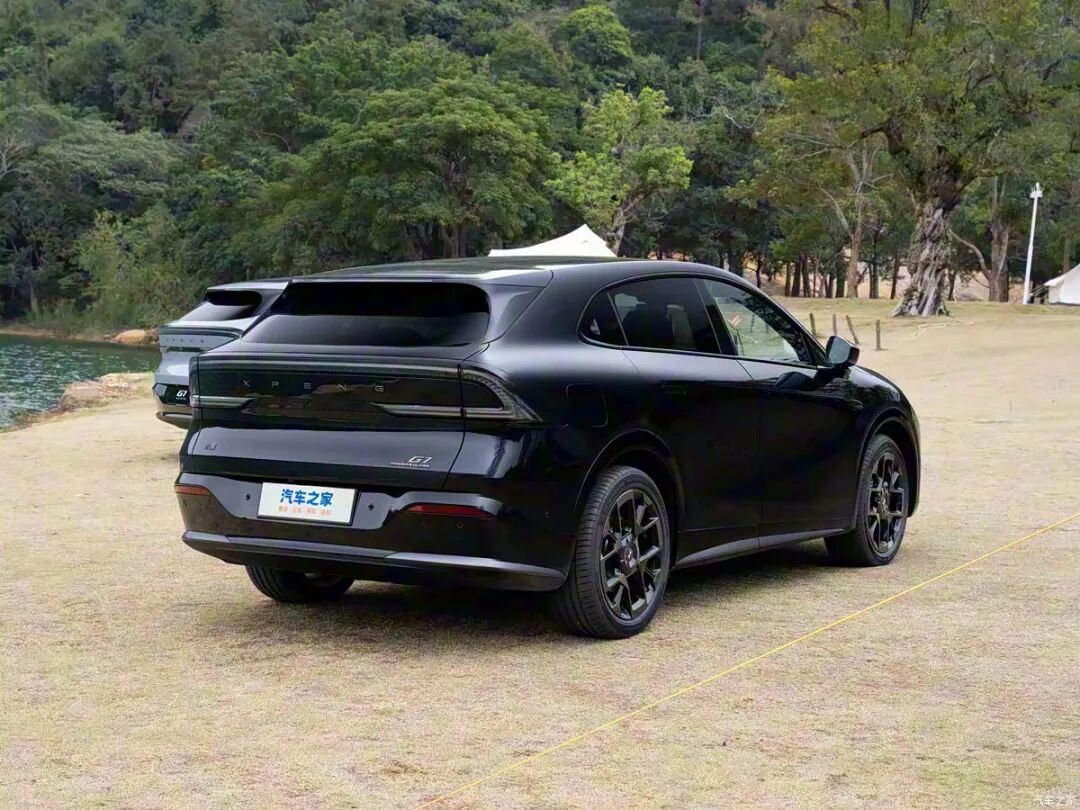 车长5米多，轴距3米，续航1550km！网友：等等价格！