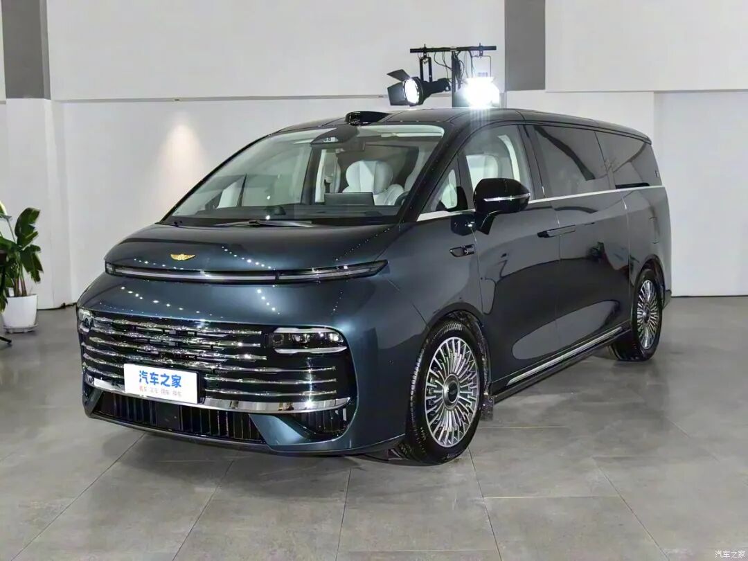 1.5T增程动力、四驱,激光雷达,“冰箱彩电大沙发”都不缺!